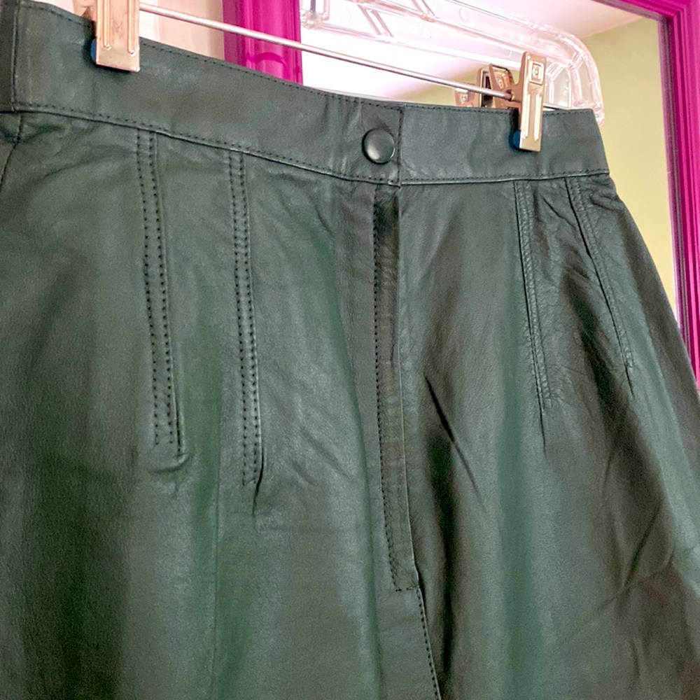 Vintage rich green leather skirt!